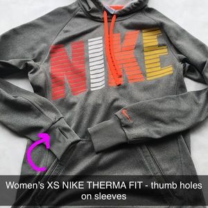 Women’s Nike thermal training sweatshirt